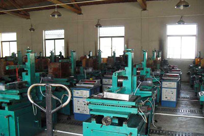 沈陽機(jī)械設(shè)備噴漆在使用過程中的注意事項(xiàng)！